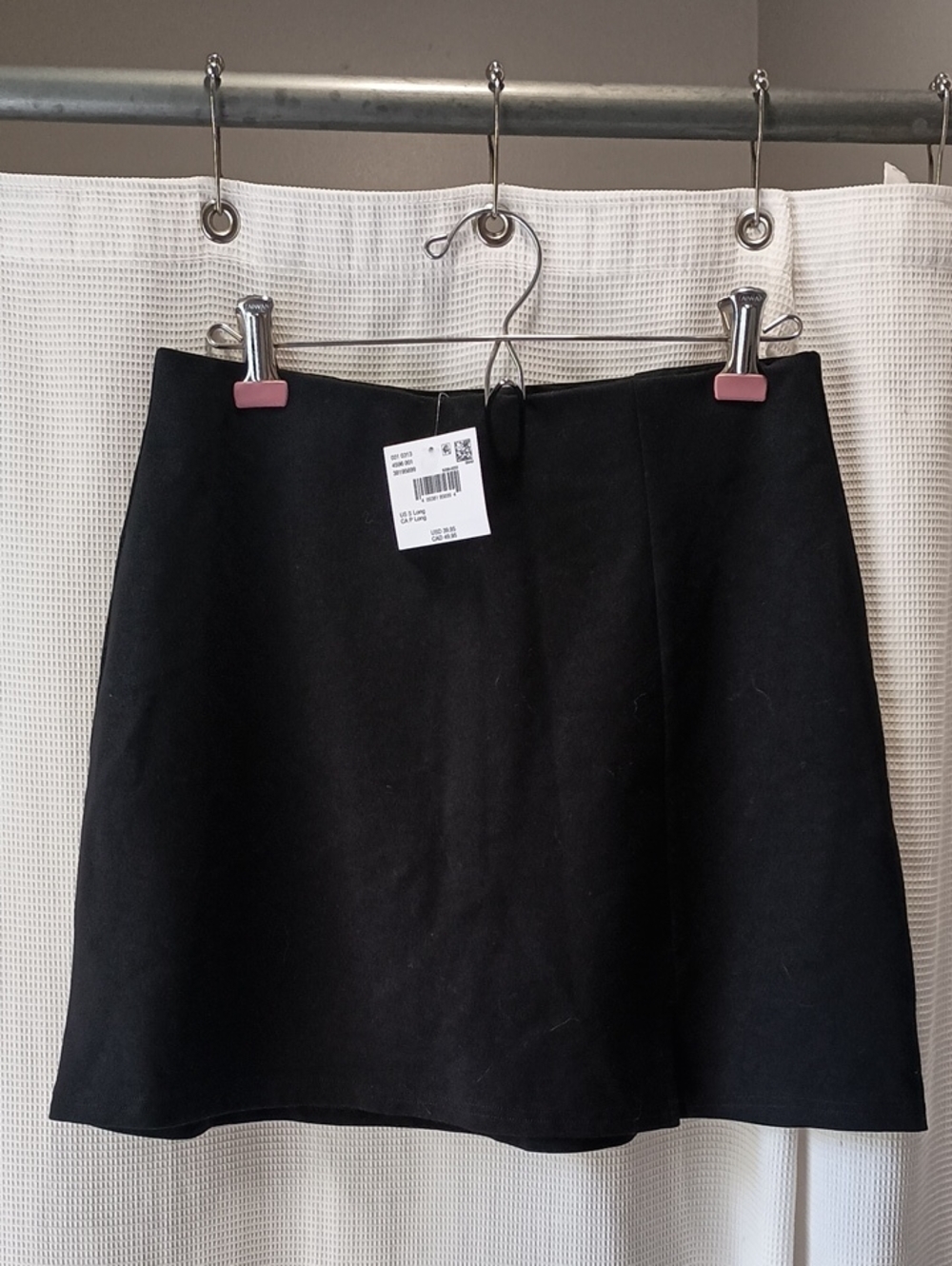 NWT American Eagle* It Knit Skirt/Skort in Black